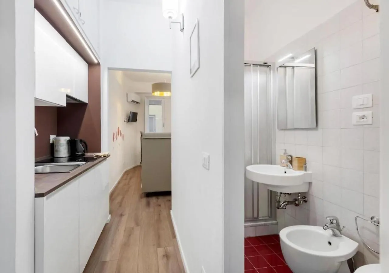 Ponte Vecchio Luxury Suite Florence